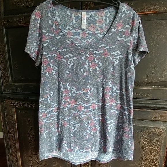 LuLaRoe Tops - Aztec LLR Classic Tee